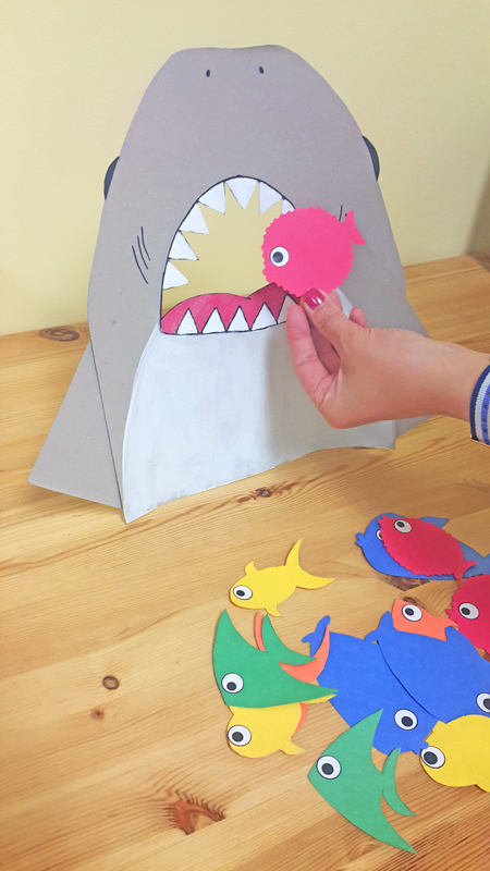 Kids Toddlers learn Mandarin Chinese through this fun feed the shark preschool color identification game Miaomiao kids children kids activities